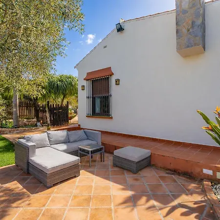 Cubo's Salvadora Rural House *