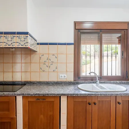 Cubo's Salvadora Rural House *